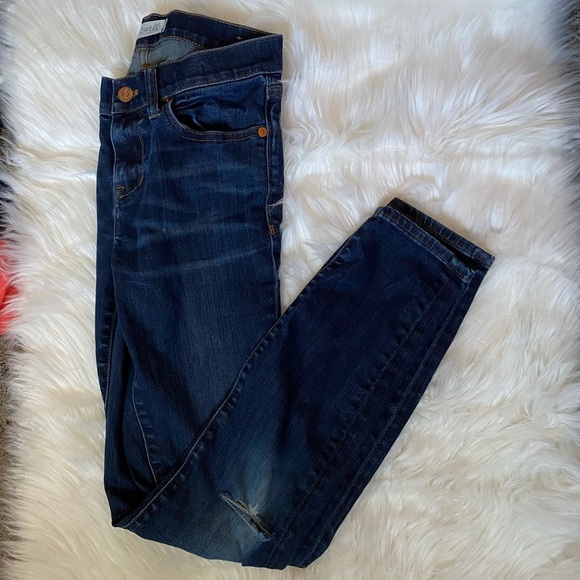 Madewell Denim - Madewell size 25 distressed jeans